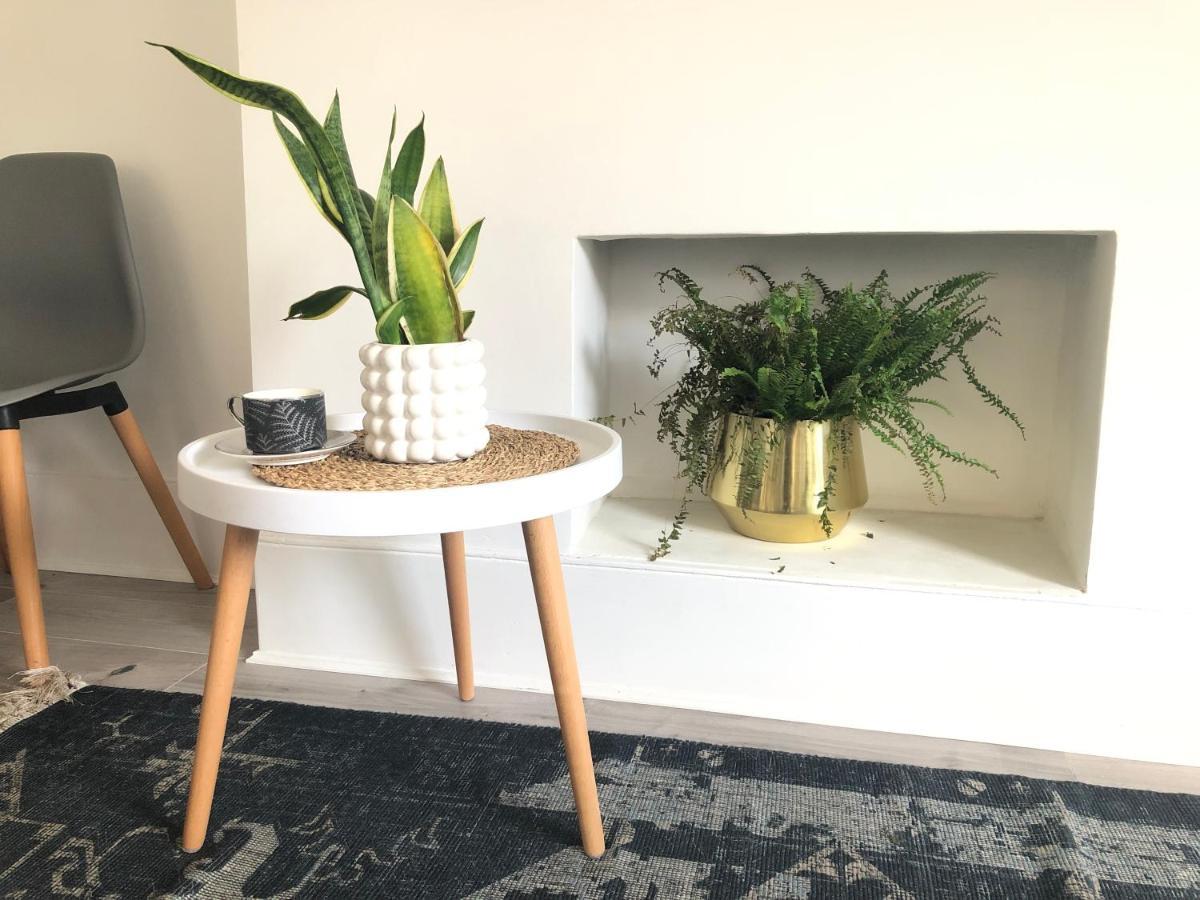 Bright Chiswick Apartment - Great Location Londyn Zewnętrze zdjęcie